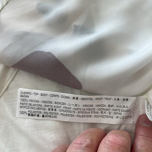 Zara Graphic White Flyaway Back Tee Size M NWT - Picture 4 of 4